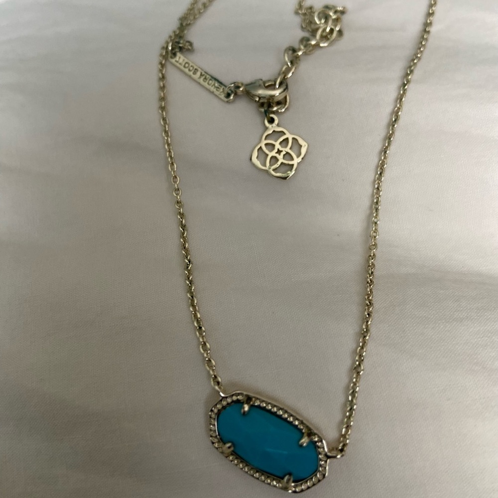 Kendra Scott Necklace